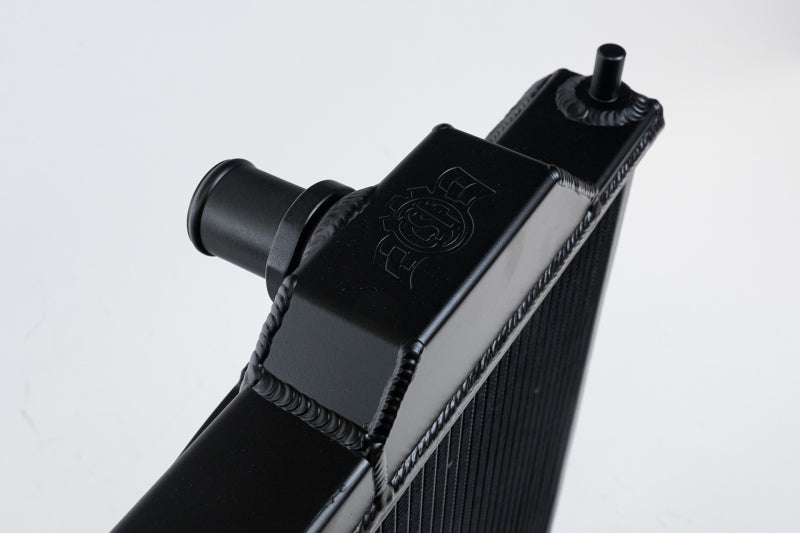 CSF 01-07 Mitsubishi Evo 7/8/9 Full-Slim Radiator w/12in Fan & Shroud/-16AN - Black