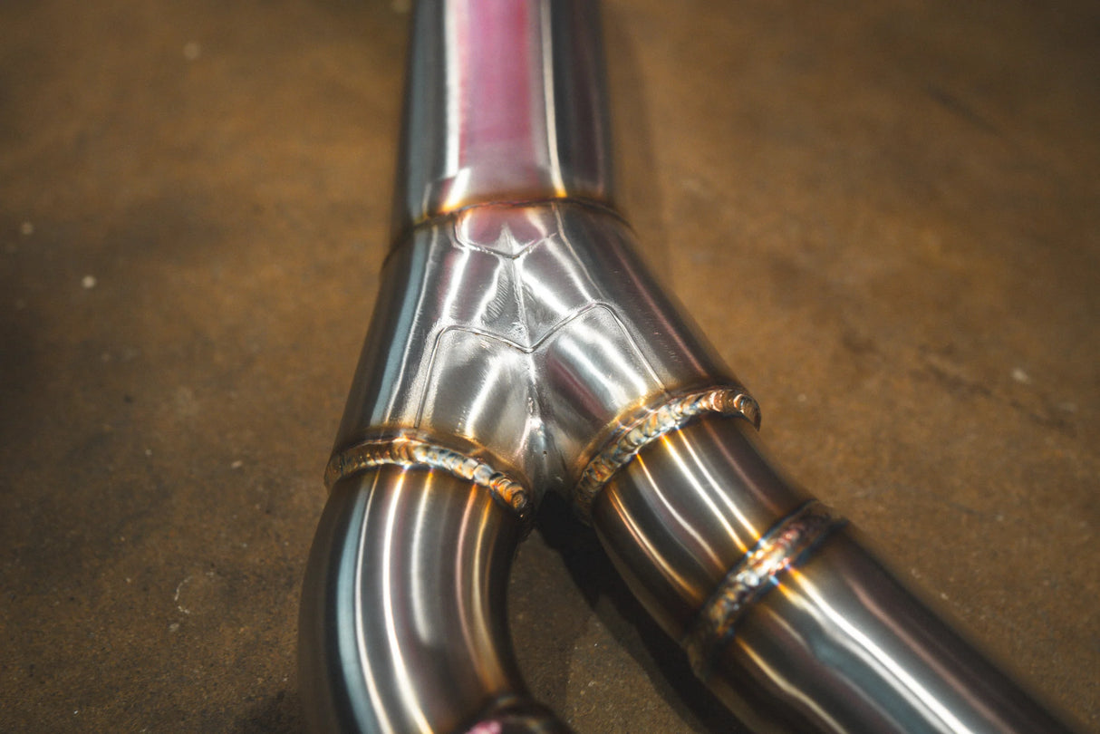 Valvetronic Designs® BMW 530i/540i G30 Valved Sport Cat-Back Exhaust with 4" OD Tips