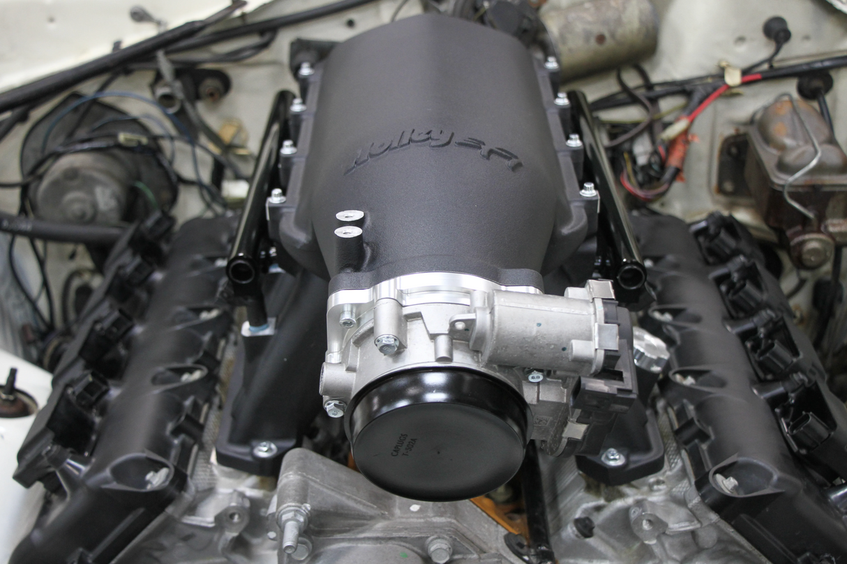 Holley® #300-650BK Gen III Hemi Hi-Ram EFI Manifold for 95mm LS Style Throttle Body