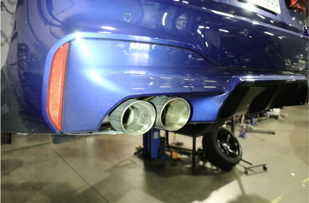 Megan Racing® BMW M5 F90 Supremo 304SS 2.5" Axle-Back Exhaust wtih Quad 4" OD Tips