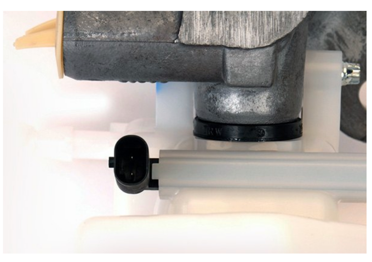 AC Delco #174-1243 ATS/CTS/Camaro GM OE Brake Master Cylinder