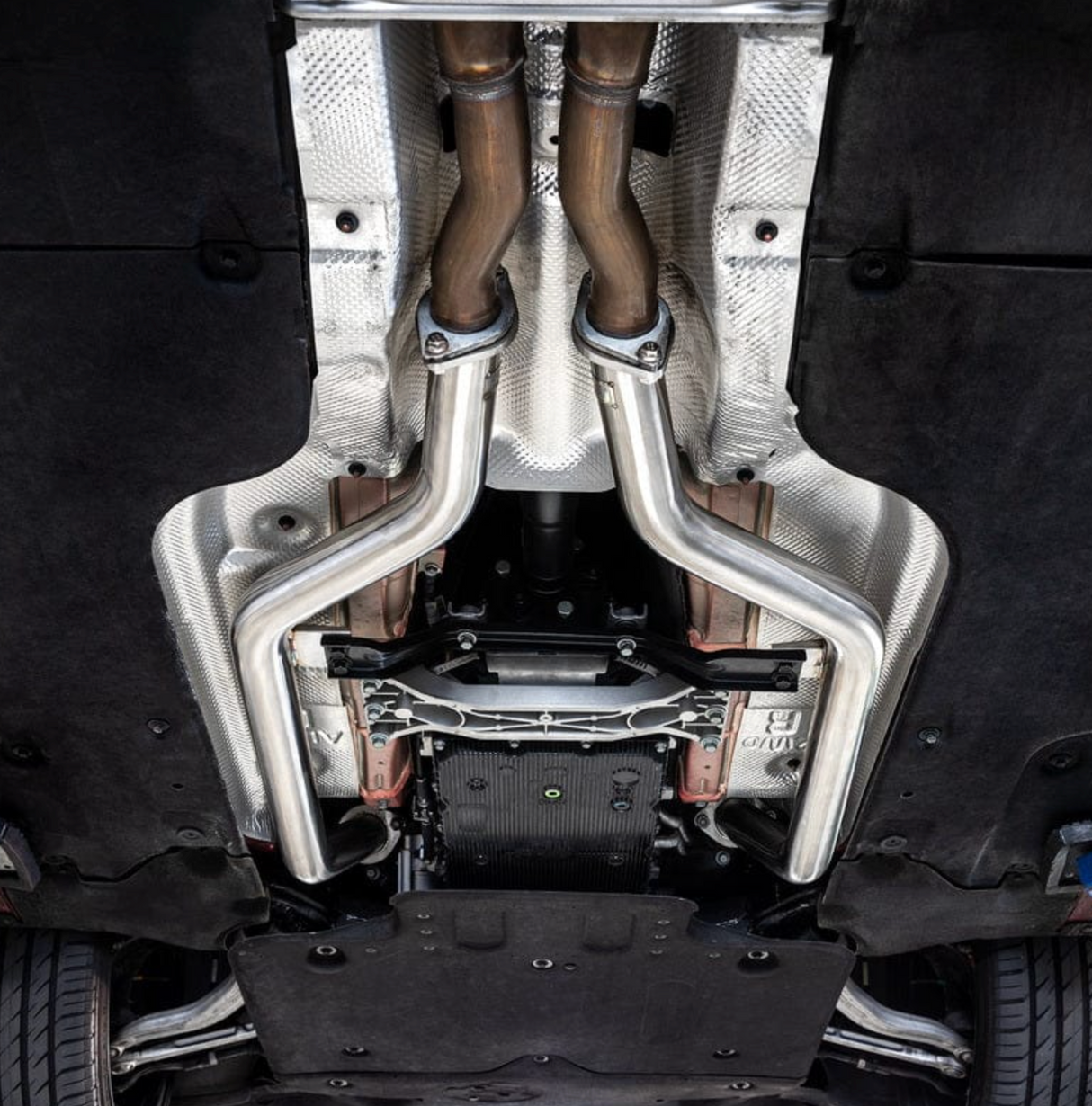 Kia Stinger GT/Genesis G70 RWD 3.3L T-GDi Catless Exhaust Mid Pipes