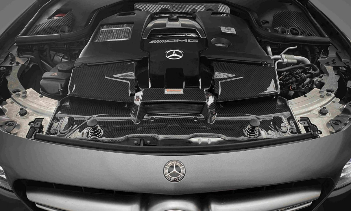ArmaSpeed® (17-21) AMG E63/E63 S Carbon Fiber Air Intake System