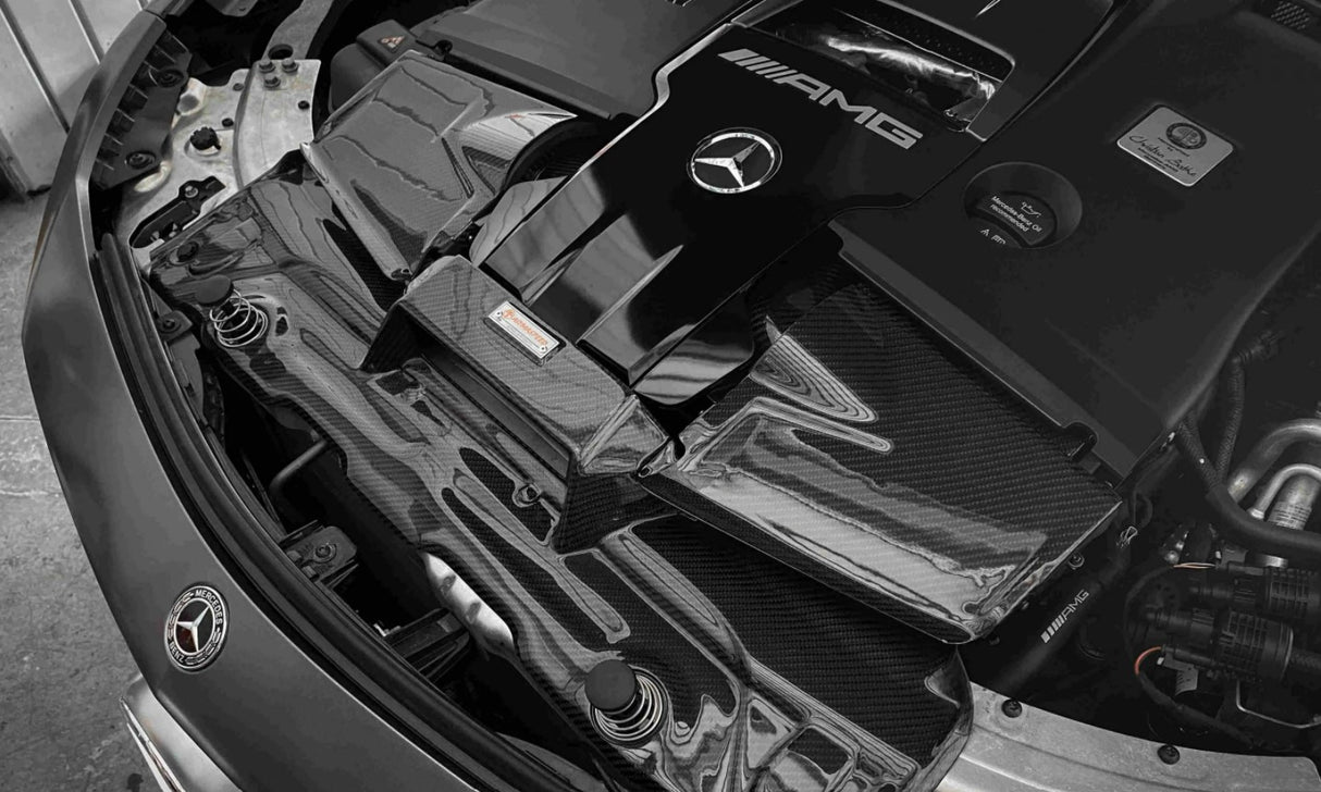 ArmaSpeed® (17-21) AMG E63/E63 S Carbon Fiber Air Intake System