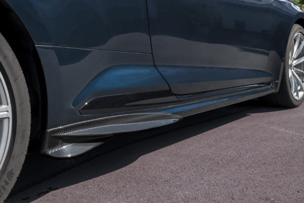 Capristo® (17-23) Audi RS4 Carbon Fiber Side Fins