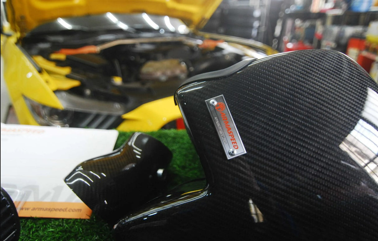 ArmaSpeed® (15-23) Mustang EcoBoost Carbon Fiber Air Intake System