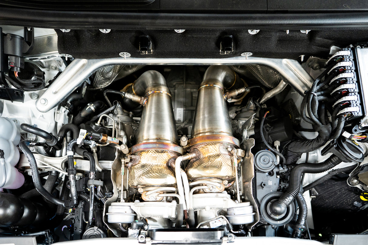 FabSpeed® (18-20) Lamborghini Urus Cat Bypass Pipes