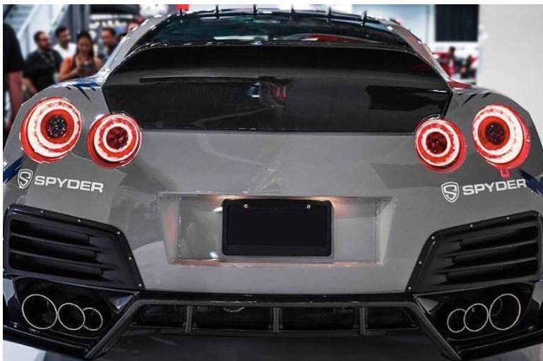 Spyder® (07-22) Nissan GT-R Chrome/Smoke LED Tail Lights