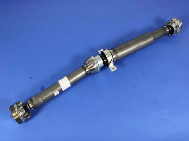 53010968AA Jeep Grand Cherokee 6.4L RWD Steel Rear Driveshaft