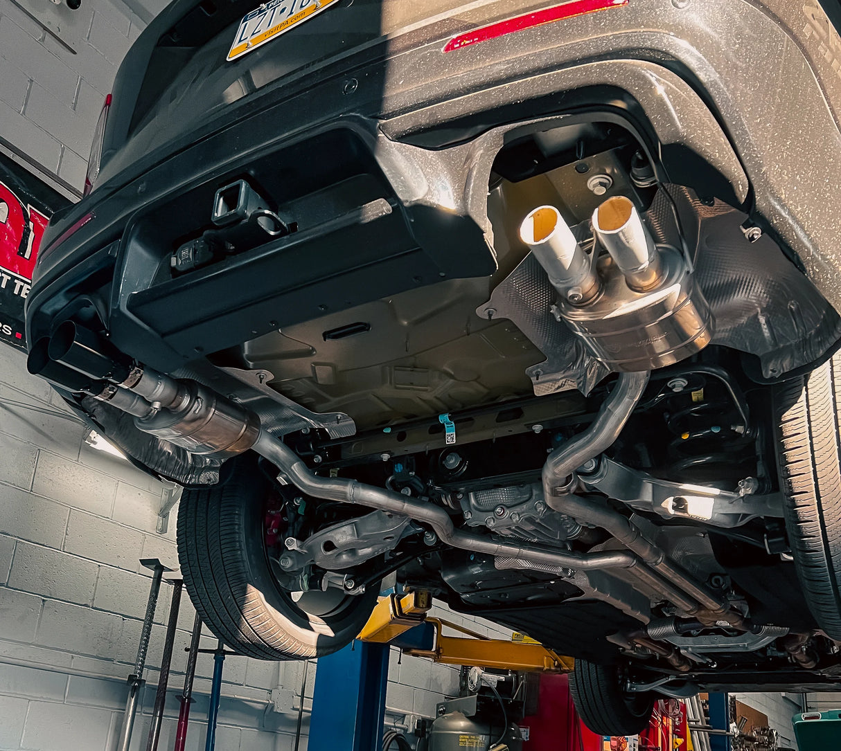 Valvetronic Designs® UNIVERSAL VALVED MUFFLER KIT