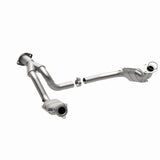 MagnaFlow Direct Fit Catalytic Converter 07-08 Escalade 6.2 Driver Side OEM