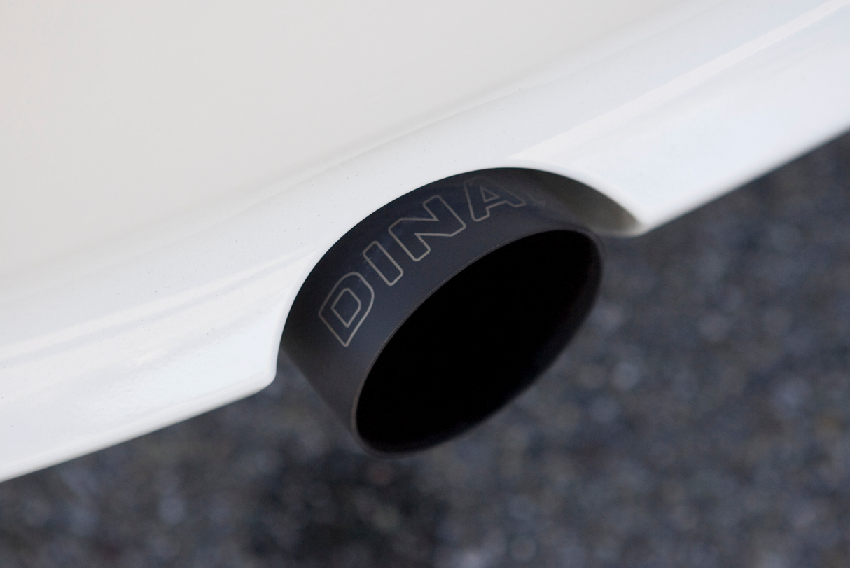 DINAN D660-0041-BLK