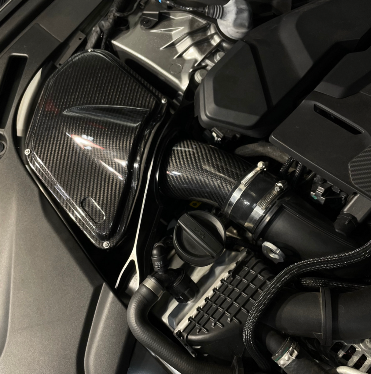 Mastery of Art & Design BMW M5 F90 Dual Carbon Fiber Cold Air Intake System with Oiled Filters