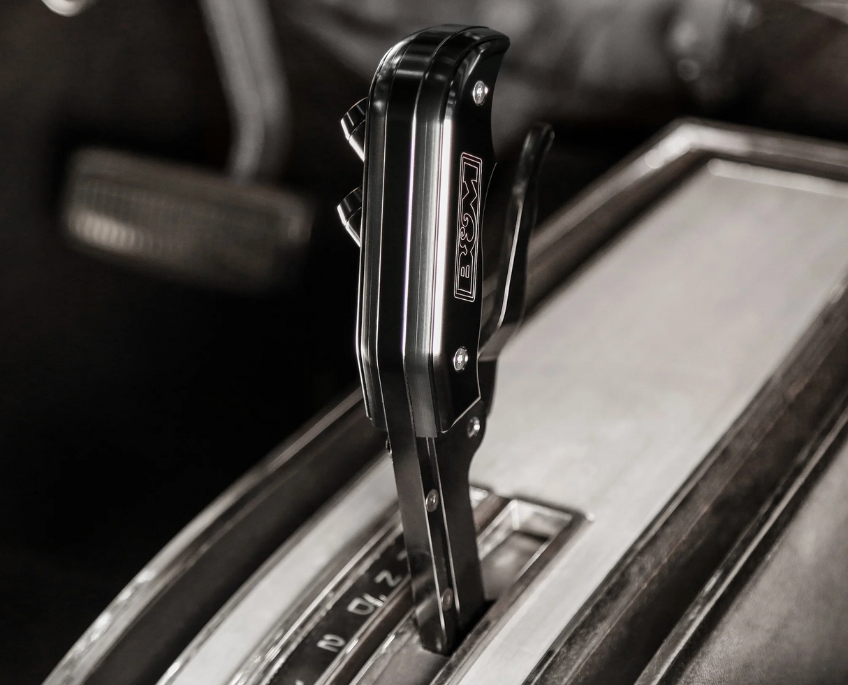 B&M® #81188 Moapr A580 5-Speed Automatic Shifter with Magnum Pro Grip Console