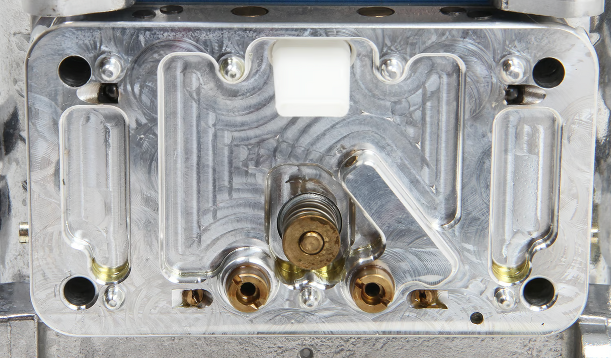 Holley® #0-80690 Dominator SP 4-Barrell Carburetor (1150 CFM - 4500 - Mechanical Secondaries - Shiny - Gasoline)