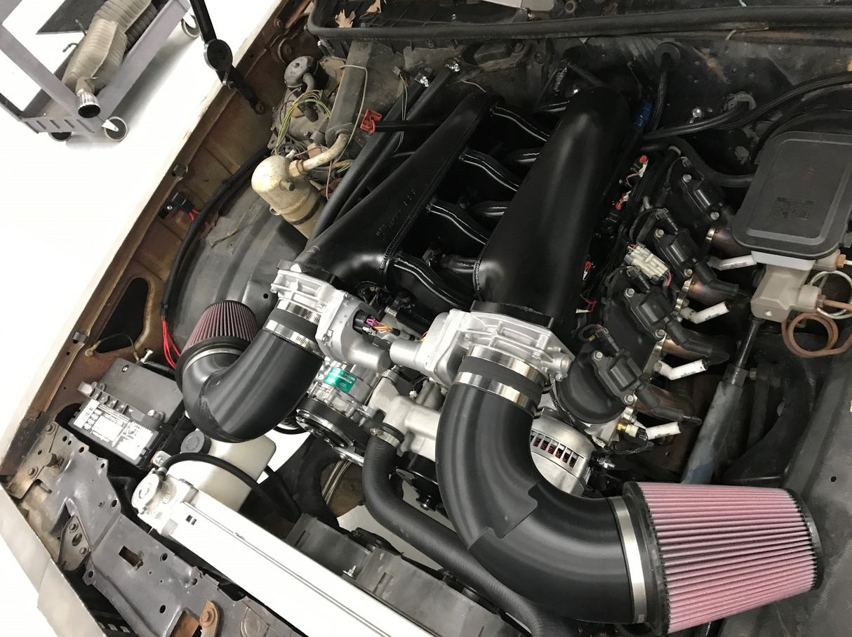 Holley® #820202 GM LS1/LS2/LS6 102MM Sniper EFI Fabricated Intake Manifold Dual Plenum with Fuel Rail Kit