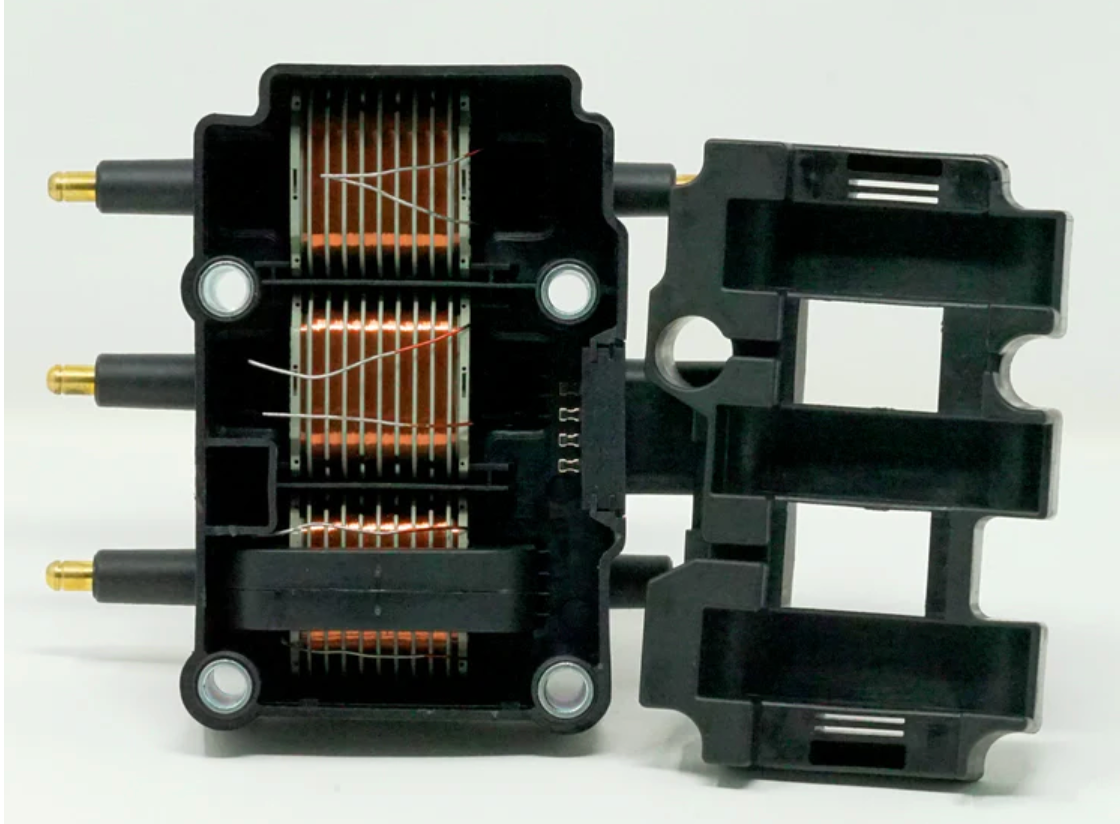 RIPP® (01-06) Jeep Wrangler TJ/LJ 4.0L AMC High Voltage Ignition Coil Pack