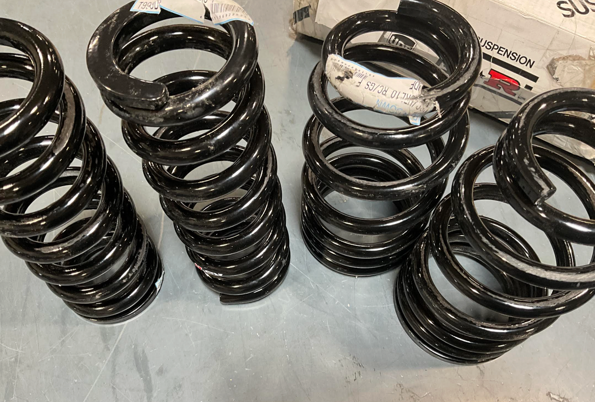 RS-R (15-25) Lexus RC-F/GS-F 5.0L 1.4" x 1" Lowering Coil Springs (SCRATCH/DENT ITEM)