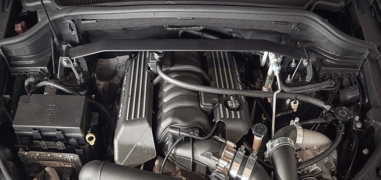 Kingman Speed (12-23) Durango/Grand Cherokee V8 Billet Front Strut Bar