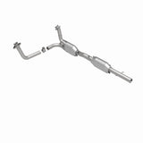 MagnaFlow Direct Fit Catalytic Converter 96 Bronco F150/F250 2 Conv