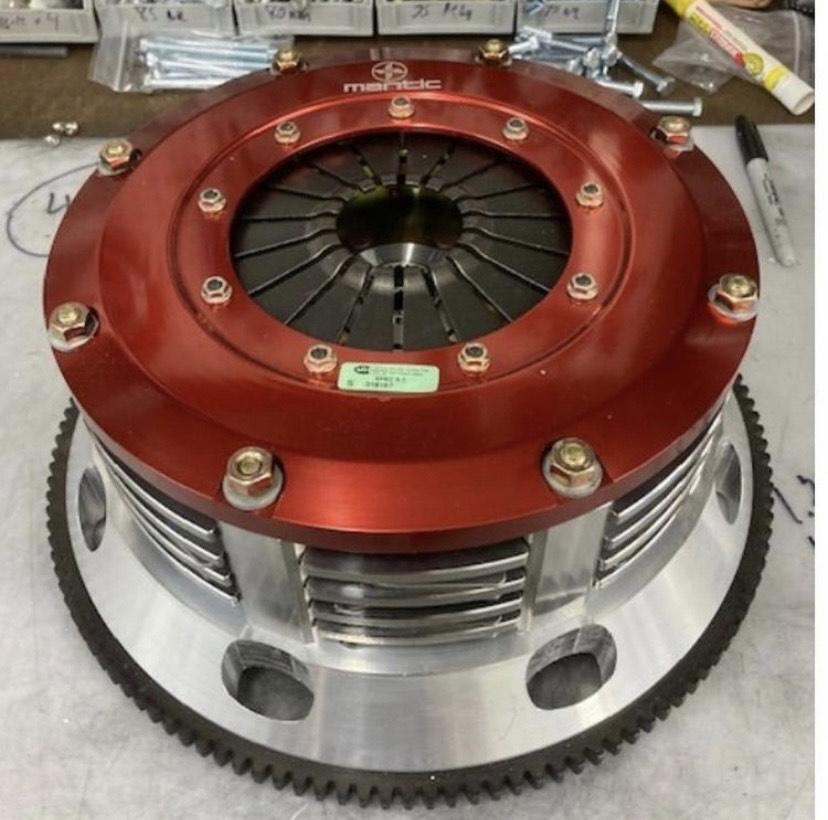 Mantic® (08-23) Challenger V8 Cerametallic Quad Disc Clutch Kit
