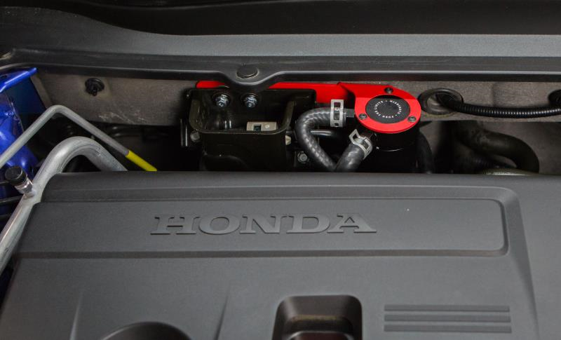 Mishimoto® (18-22) Honda Accord PCV Side Baffled Oil Catch Can
