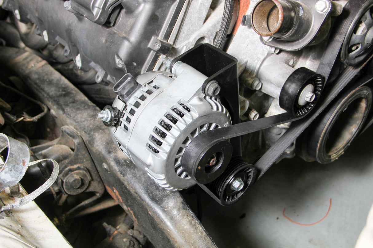 Holley® (09-23) Mopar V8 Alternator Relocation Kit with 150 AMP Alternator