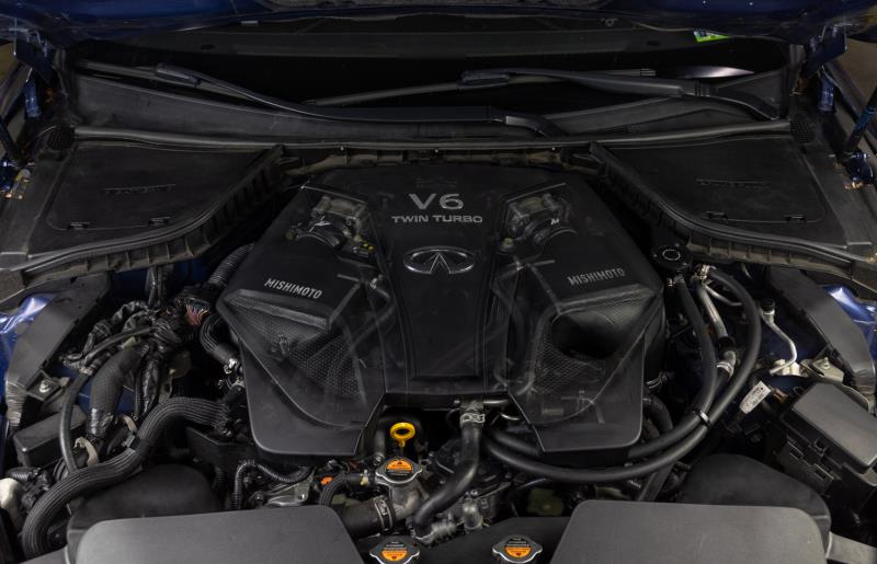 MISHIMOTO MMINT-Q50-16