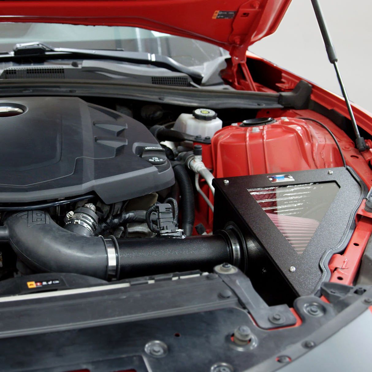 Cold Air Inductions® (16-20) Camaro V6 Cold Air Intake System W/ Heat Shield 