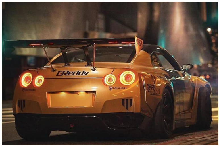 Spyder® (07-22) Nissan GT-R Chrome/Smoke LED Tail Lights