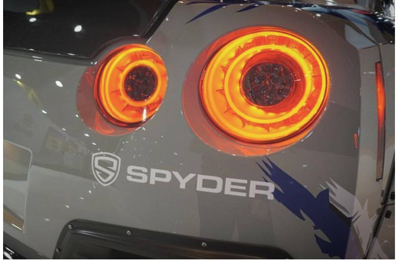 Spyder® (07-22) Nissan GT-R Chrome/Smoke LED Tail Lights