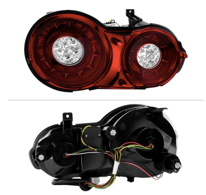 Spyder® (07-22) Nissan GT-R Chrome/Red LED Tail Lights